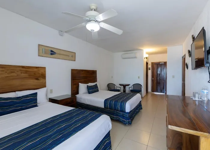Costa Alegre Hotel & Suites